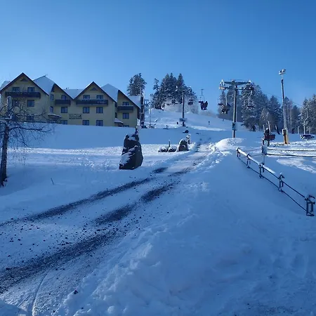 Polonina بيت ضيافة